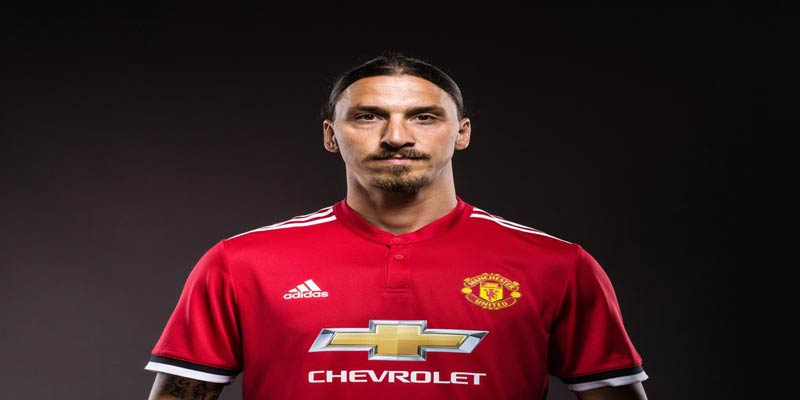 Top 5 Cầu Thủ Có Lực Sút Mạnh Nhất Trong Làng Bóng Đá 3 Zlanta Ibrahimovic ghi bàn đỉnh cao